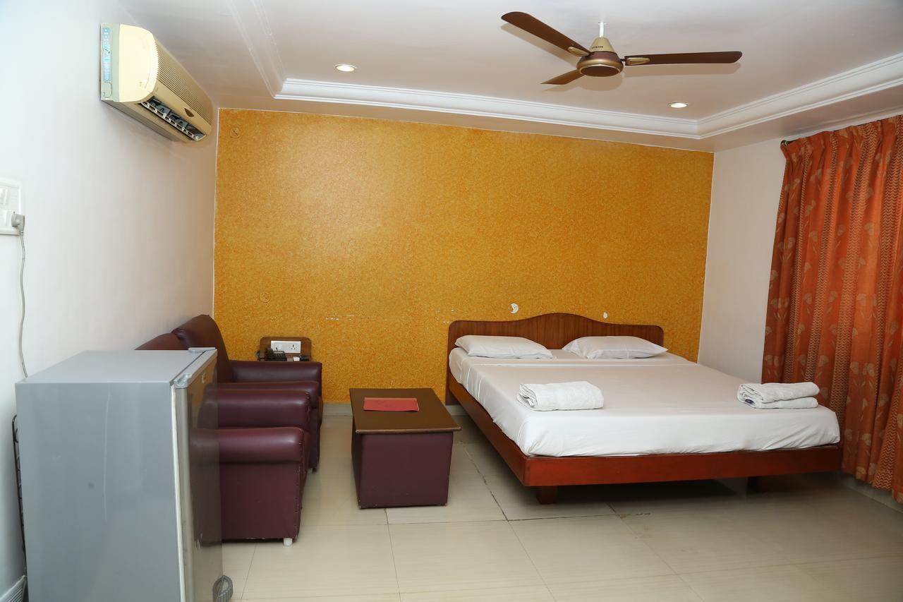 Sri Srinivasar Residency Vellore Exterior foto