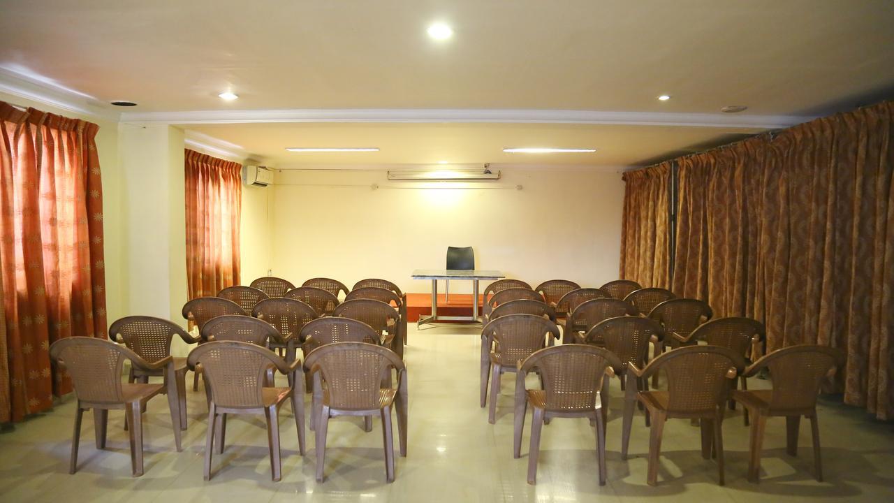 Sri Srinivasar Residency Vellore Exterior foto